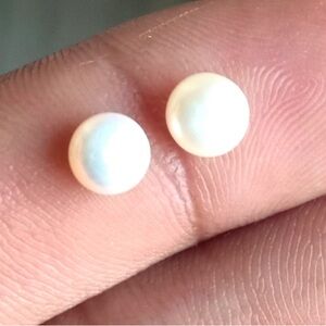 2 Pcs Fresh Water Pearls Cultured Pearls